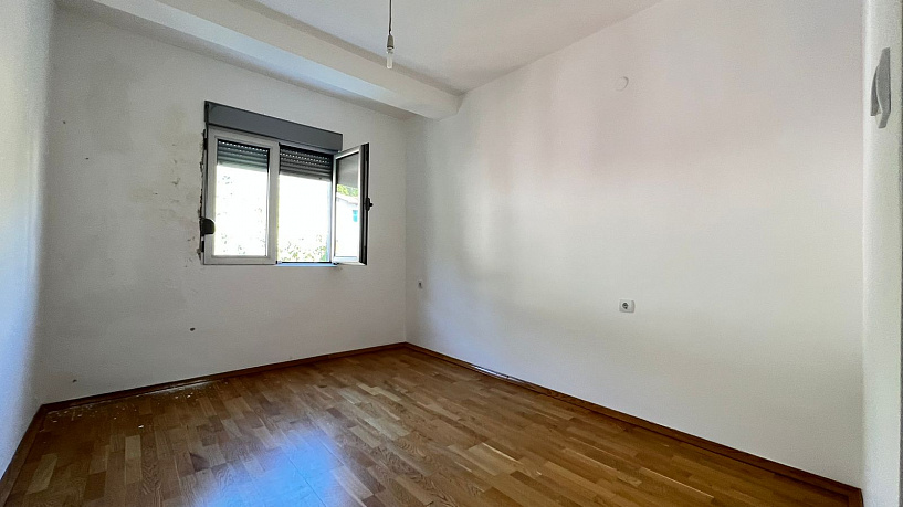 Three-bedroom apartment in Bečići
